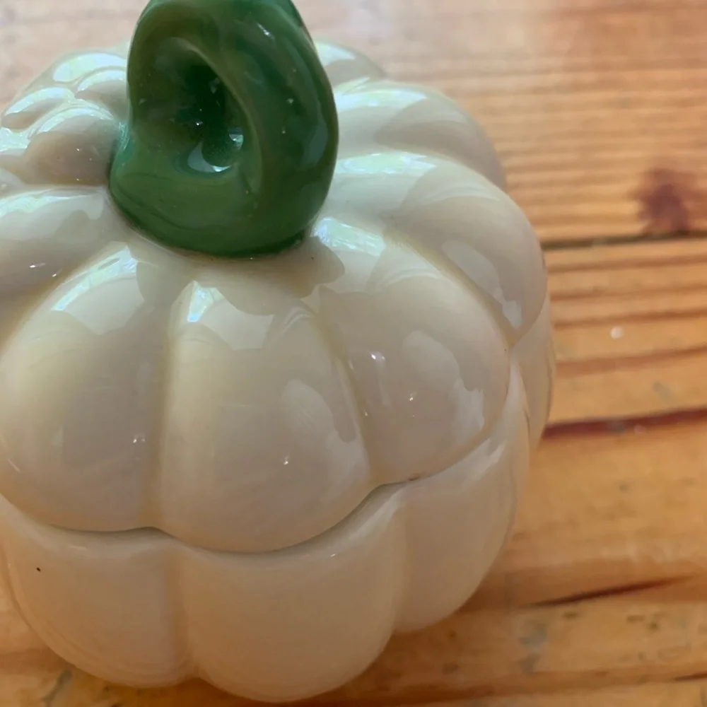 White ceramic pumpkin home decor! Like new! - Picture 8 of 10
